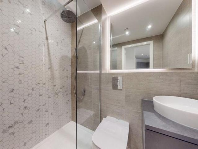Studio for rent in London Borough of Hounslow, Spring Grove