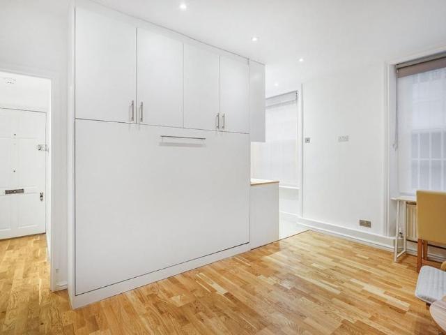 Studio for rent in Pimlico, Isle Of Man