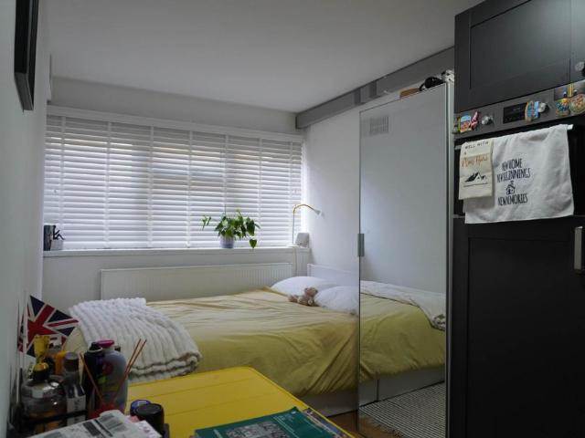 Flat for rent in Preston, Greater London