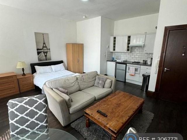 Flat for rent in Ibroxholm, Glasgow