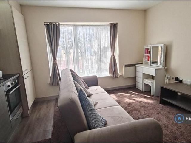 Studio for rent in The Haulgh, Bolton