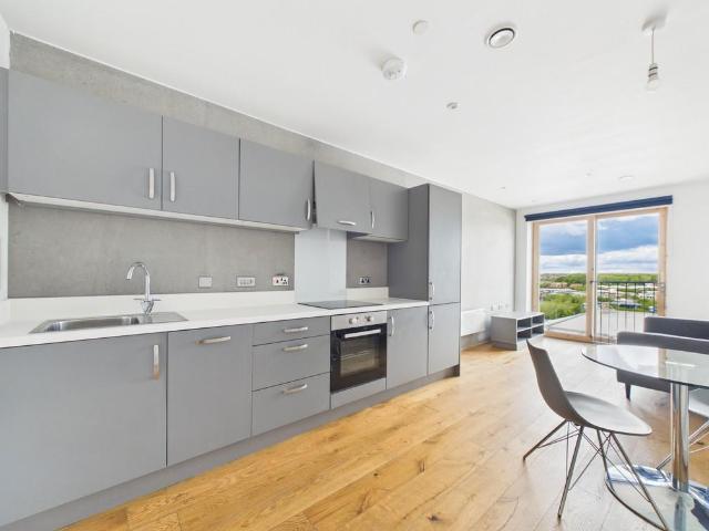 Flat for rent in Hanley, Stoke-on-Trent