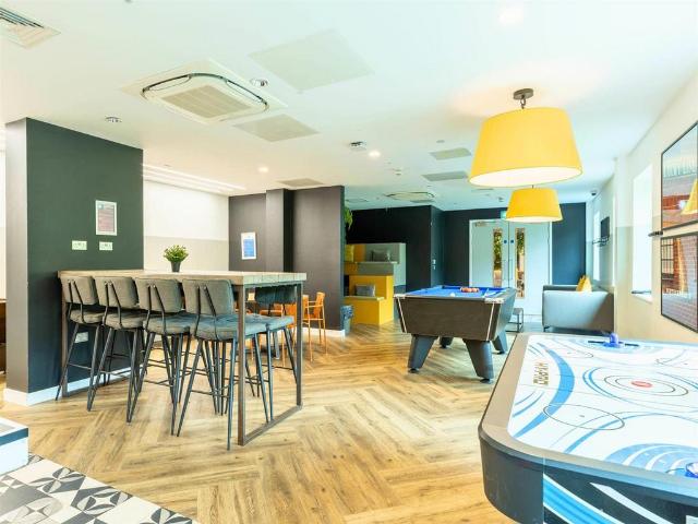 Flat for rent in Watergate, Devon