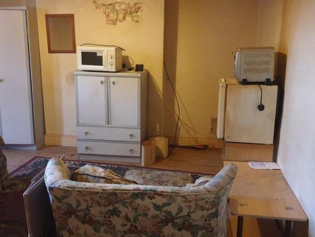 Studio for rent in Coleshill, West Midlands