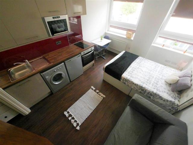 Flat for rent in West Cliff, Bournemouth