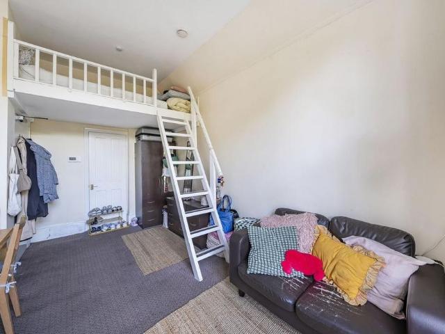 Studio for rent in Royal Borough of Kensington and Chelsea, Greater London