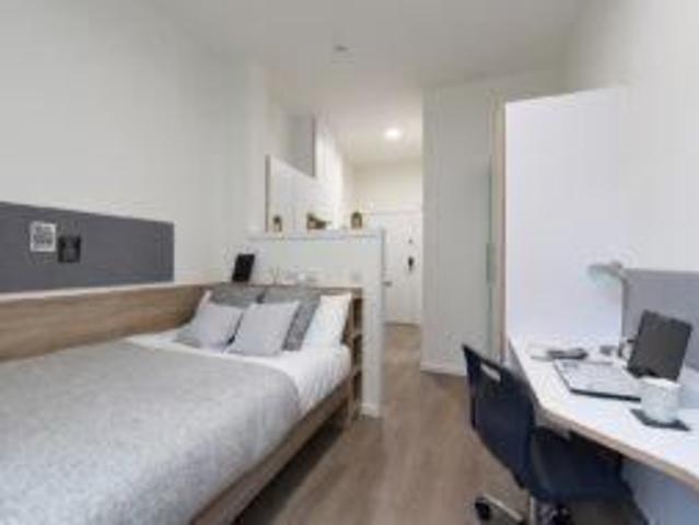 Studio for rent in Merchant City, Scotland