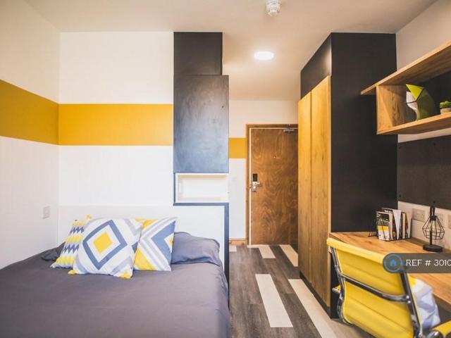 Studio for rent in Ladywood, West Midlands