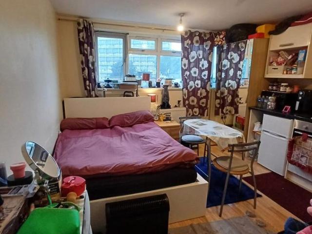 Studio for rent in Loughborough Junction, Greater London