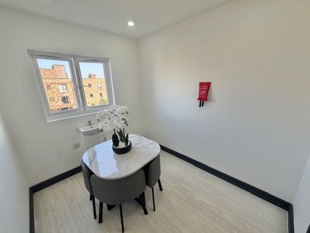 Studio for rent in Alton Barnes, Essex