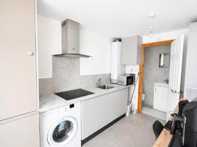 Studio for rent in Greater London