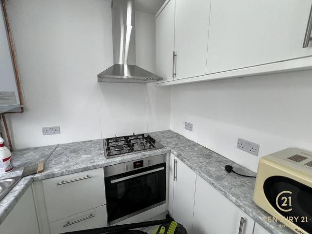 Studio for rent in London Borough of Hounslow, Greater London