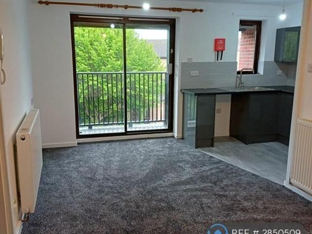 Flat for rent in Haddon, Isle Of Man