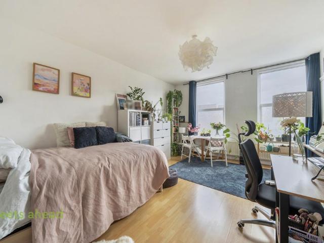 Flat for rent in West Norwood, Isle Of Man
