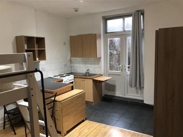 Studio for rent in Brixton, Greater London