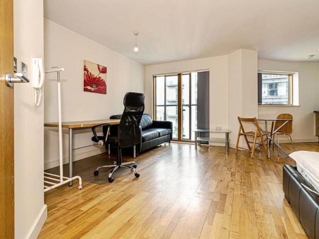 Studio for rent in Green Quarter, Georgia