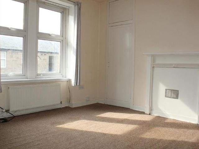 Studio for rent in Scotland