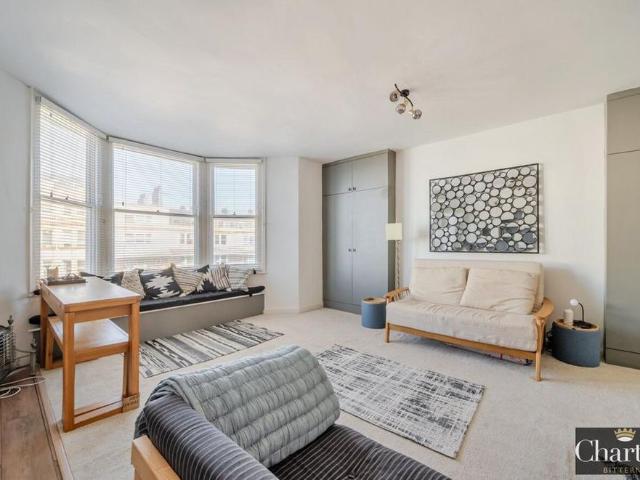 Studio for rent in Round Hill, Brighton & Hove