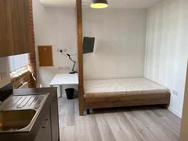 Flat for rent in Bare, Lancashire