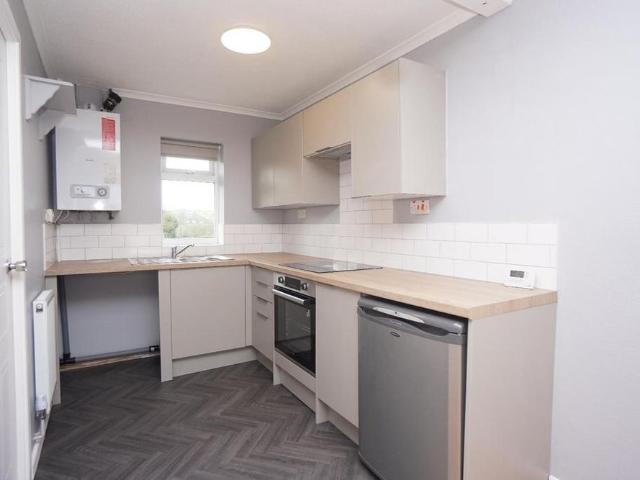Studio for rent in Ecclesfield, South Yorkshire