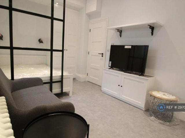 Studio for rent in Paddington, Greater London