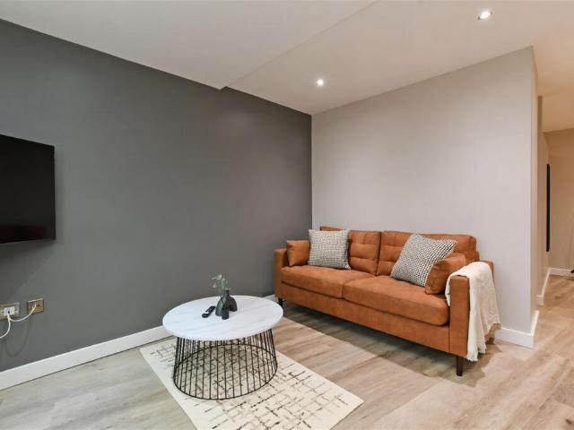 Flat for rent in Devonshire, South Yorkshire