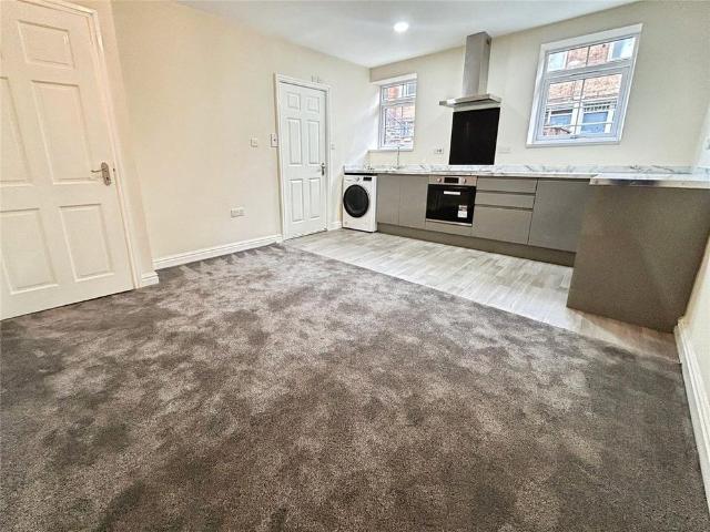 Studio for rent in Ewens Farm, Golden Valley