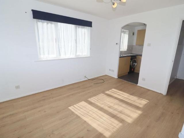 Studio for rent in London Borough of Lewisham, Greater London