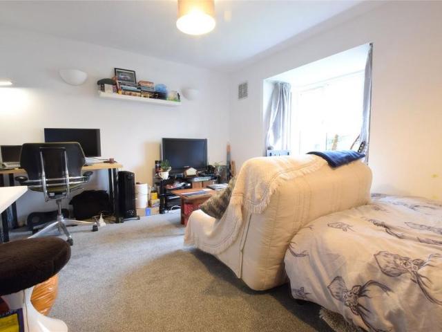 Studio for rent in Royal Tunbridge Wells, Tunbridge Wells
