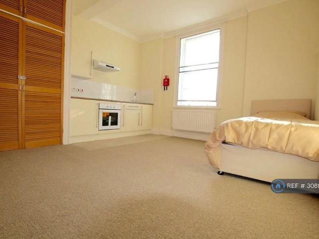 Studio for rent in Ellesmere Urban, Ellesmere