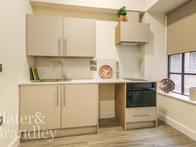 Flat for rent in St Ann's, Haddon