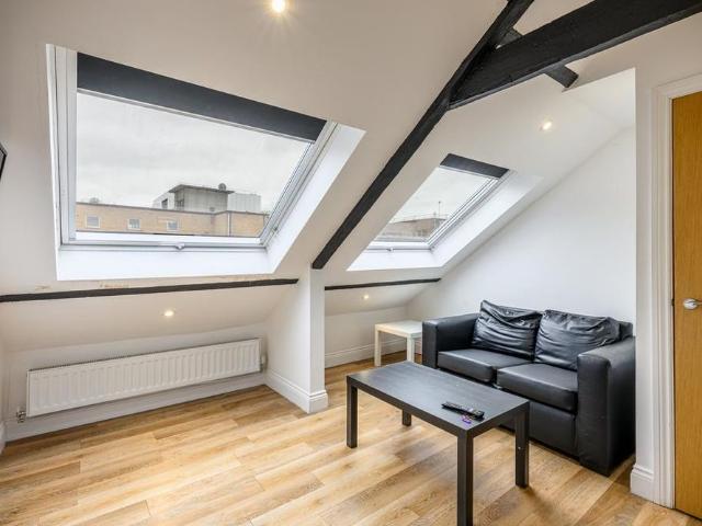 Studio for rent in Haymarket, Newcastle upon Tyne