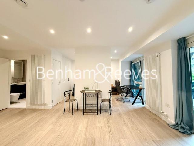 Flat for rent in Canning Town, Greater London