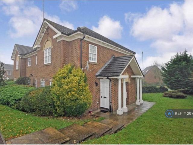 Flat for rent in Bramingham Park, Luton