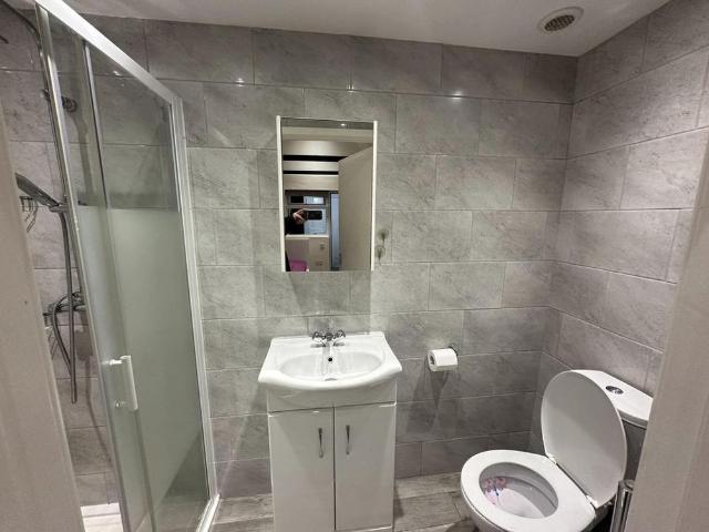 Studio for rent in Bridgefield, Kent