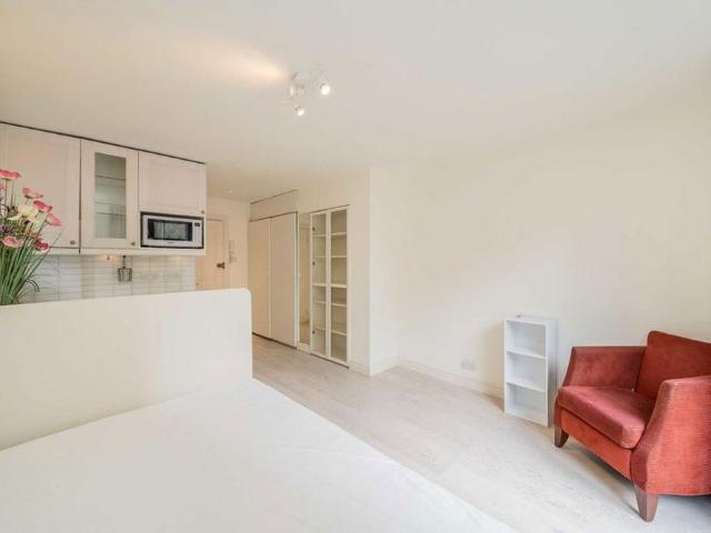Studio for rent in London Borough of Islington, Greater London