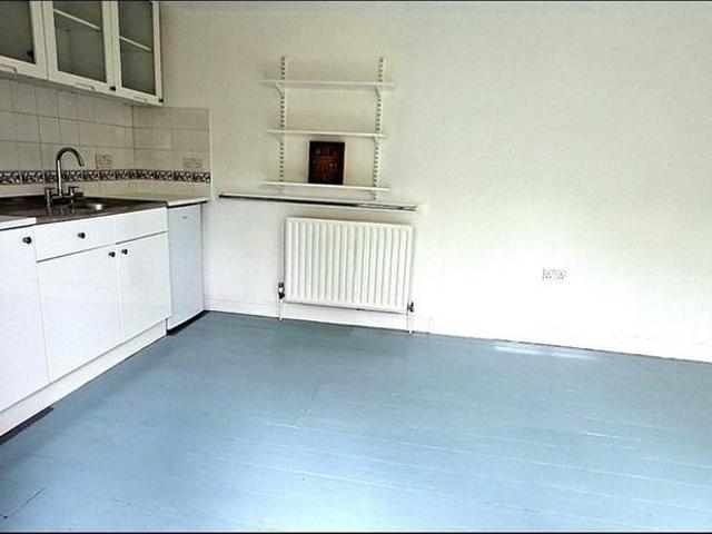 Studio for rent in Mill Hill, Greater London