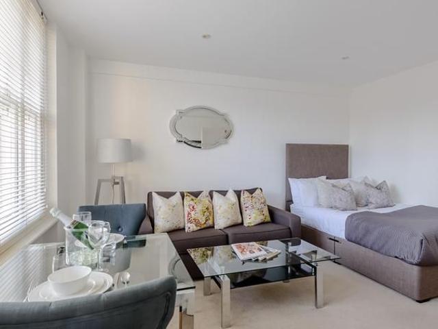 Studio for rent in Mayfair, Greater London