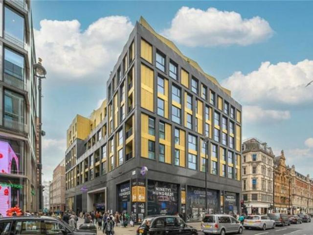 Flat for rent in Soho, Greater London
