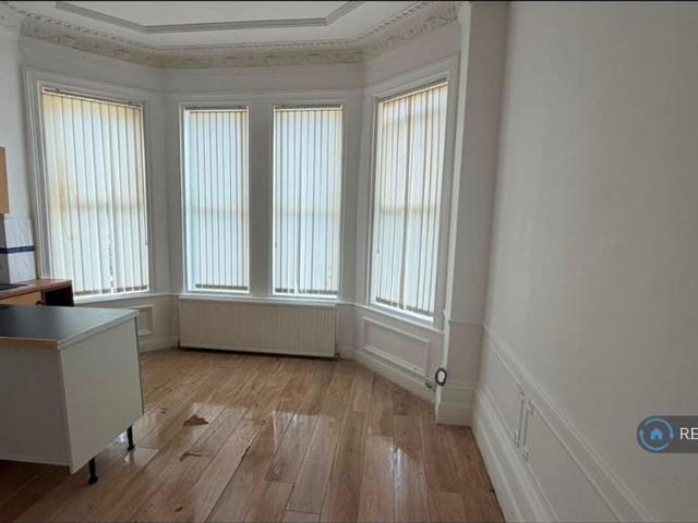 Studio for rent in Meols Cop, Southport