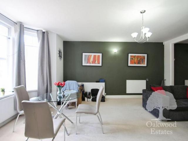 Studio for rent in Iver, Iver Heath