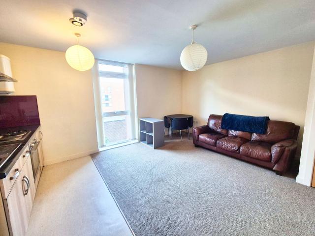 Studio for rent in Devonshire, South Yorkshire