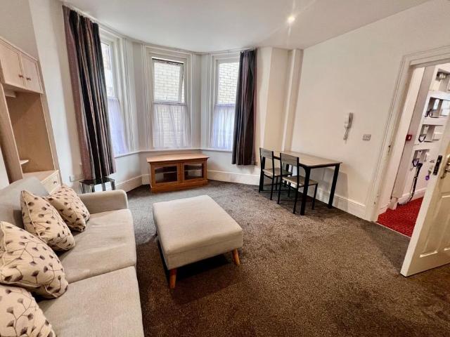 Studio for rent in Pokesdown, Bournemouth