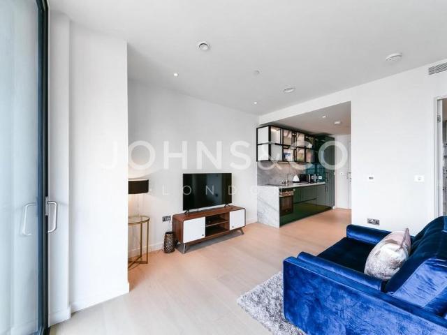 Studio for rent in London Borough of Tower Hamlets, Greater London