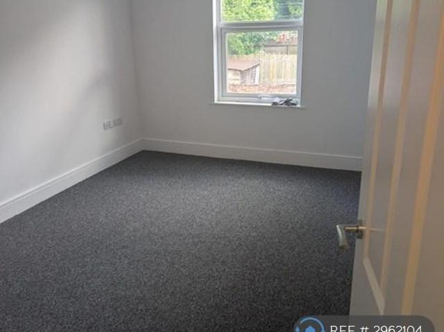 Flat for rent in Spon End, West Midlands