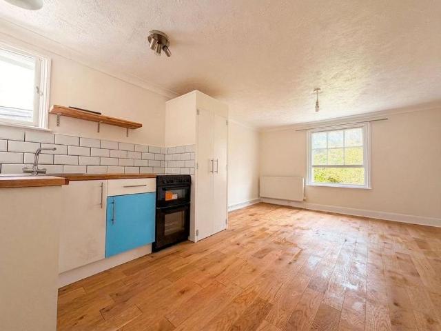 Studio for rent in Round Hill, Brighton & Hove