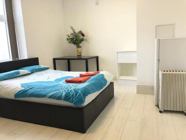 Studio for rent in Cat Hill, Isle Of Man