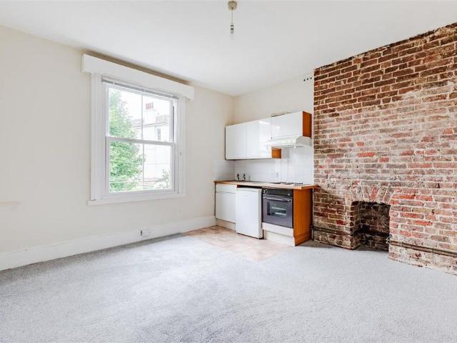 Studio for rent in Round Hill, Brighton & Hove