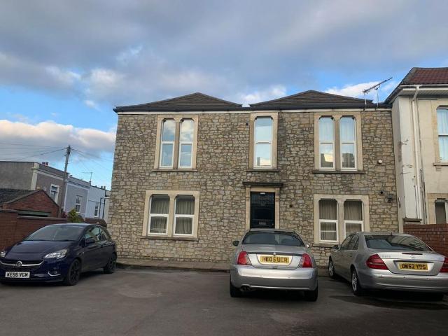 Studio for rent in Bristol, Isle Of Man