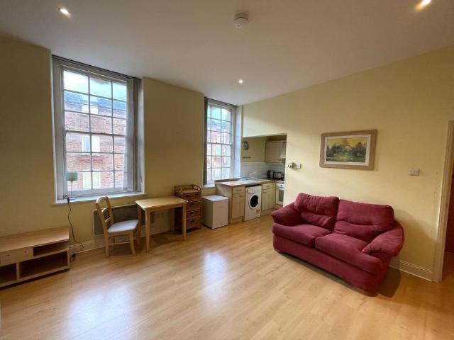 Studio for rent in SA1 Swansea Waterfront, Nangreaves